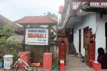 Serangan Inn 1 Падангбай Екстериор снимка