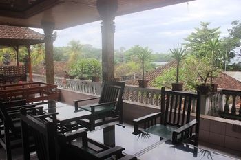 Serangan Inn 1 Падангбай Екстериор снимка